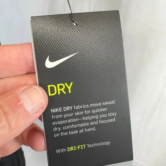 NEW Nike Las Vegas Raiders Sideline Impact Legend Performance Shirt Black Mens M - Picture 9 of 10